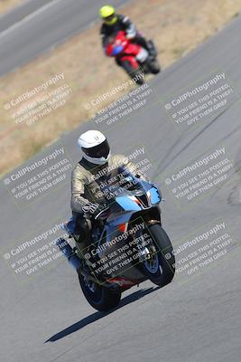 media/Nov-12-2023-Classic Track Days (Sun) [[11f17acb81]]/Group 3/session 2 turn 9/